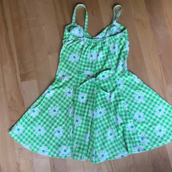 90’s Romper Dress. - Picture 2 of 3